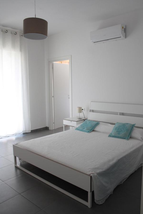 Gli Olivi Bed & Breakfast Oliena Exterior foto